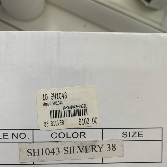 Lamour Hugh heels - Picture 1 of 2